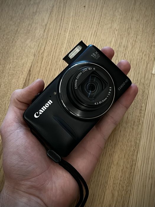 Canon SX600 HS ідеальний стан!