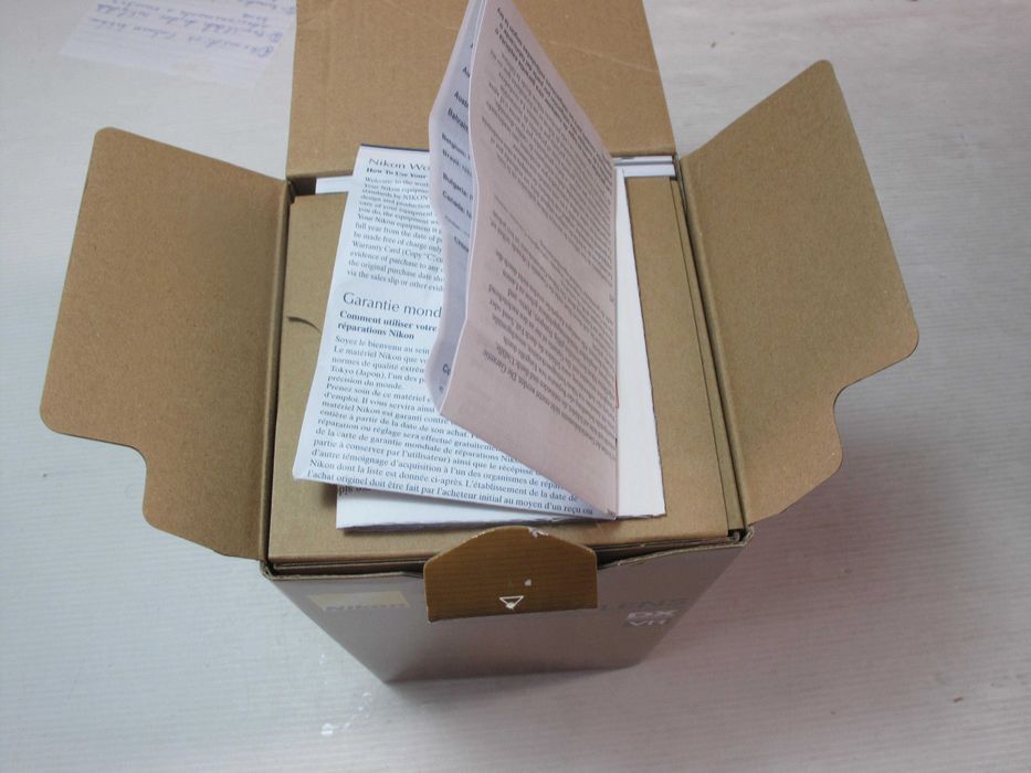 Nikon 18-105 VR Smi-Nova com ou sem caixa - Ver descrição