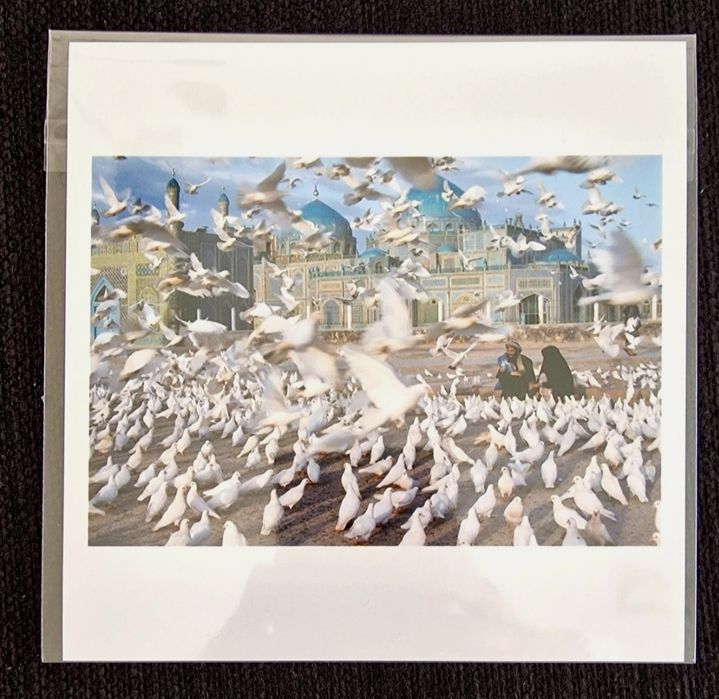 Steve McCurry - Mazar-i-Sharif, Afhganistan. 1991