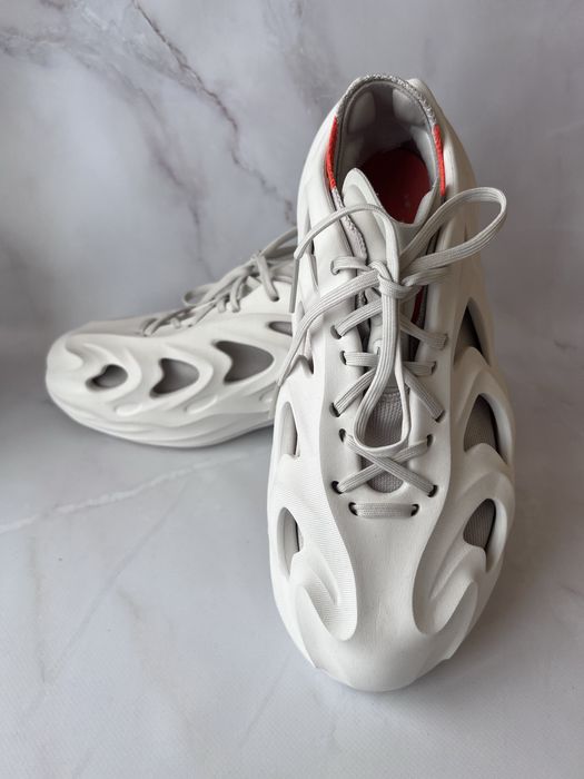 ADIDAS ADIFOM Q OFF WHITE розмір 44(28,5см)