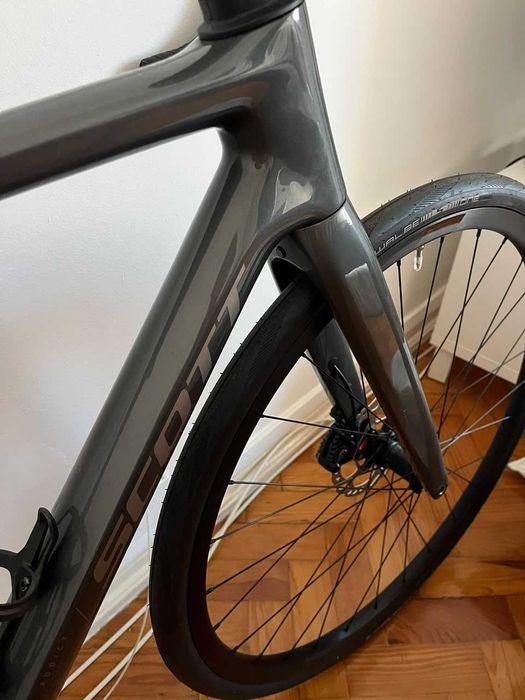 Bicicleta Scott Addict 50 2025 (Carbon)