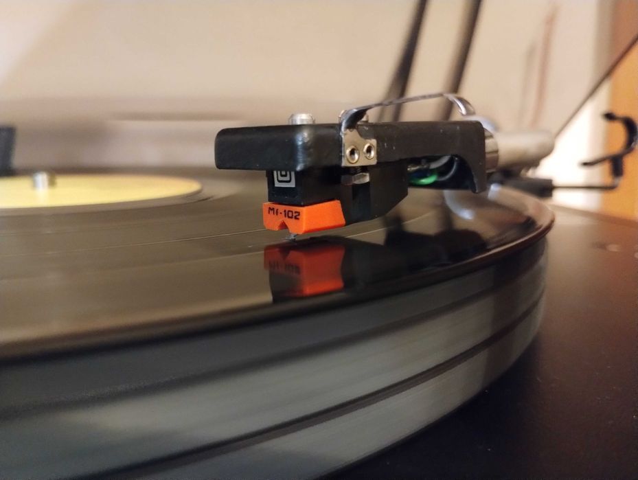 Gramofon Daniel G - 1100 fs