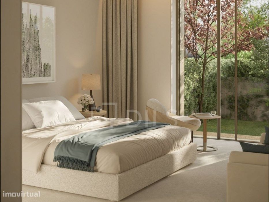 Apartamento T2 com jardim na Foz do Douro