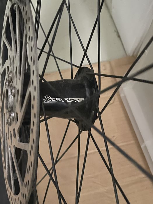 Roda traseira Mavic MTB downhill