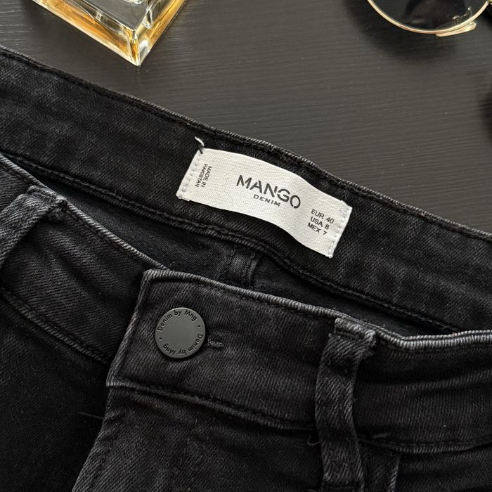Dżinsy Jeansy spodnie czarne Mango EUR40