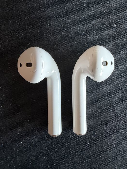 Apple airpods 2 em otimo funcionamento