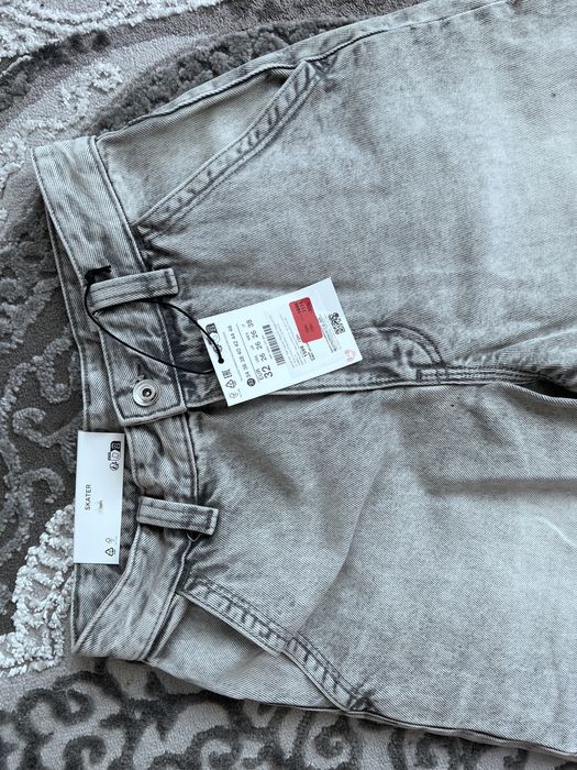 Продаю джинси нові Bershka розмір 32