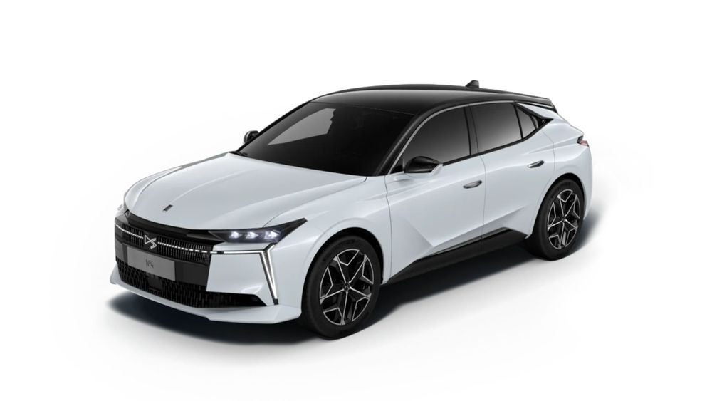 DS Automobiles N°4