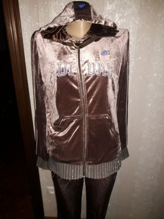 Спортивный костюм разм.44 - 46