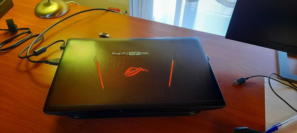 Portátil Gaming Asus Rog Strix Gl502Vs