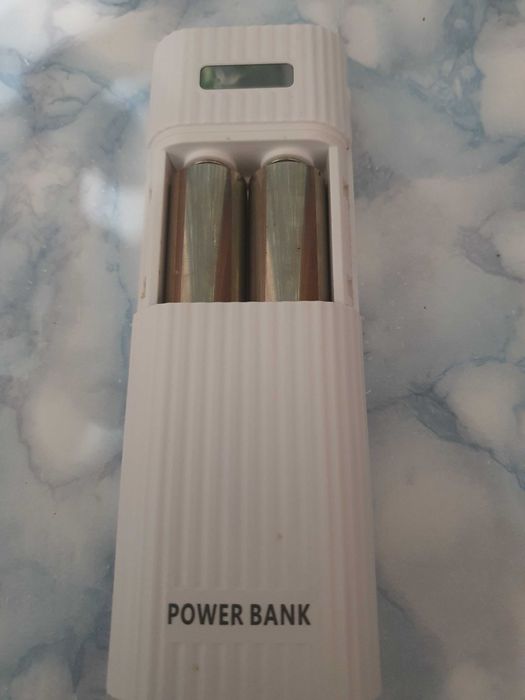 Зарядное устройство на 2*18650 или 2*21700 с аккумуляторами TESLA