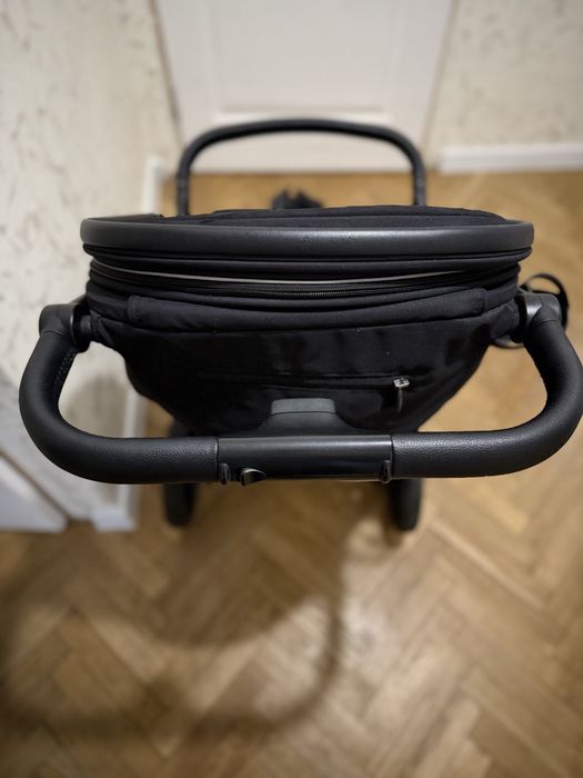 Прогулянкова коляска CARRELLO Bravo Plus