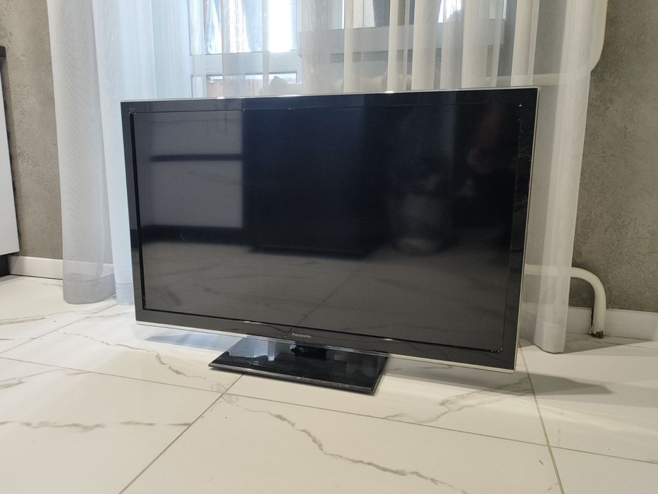 Продам робочий телевізор panasonic