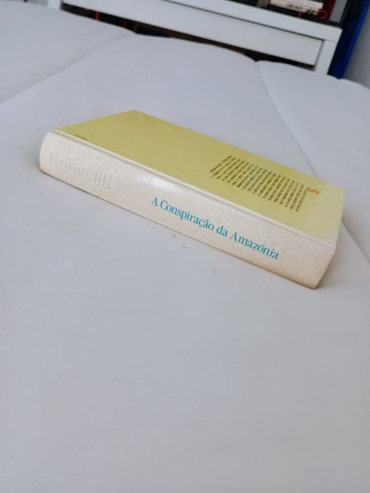 Conspiração da Amazónia,  Heinz Konsalik - Círculo de Leitores (Capa Dura)