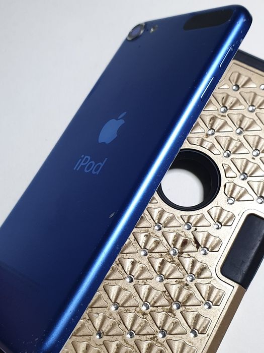 Apple iPod A1574 "16gb"