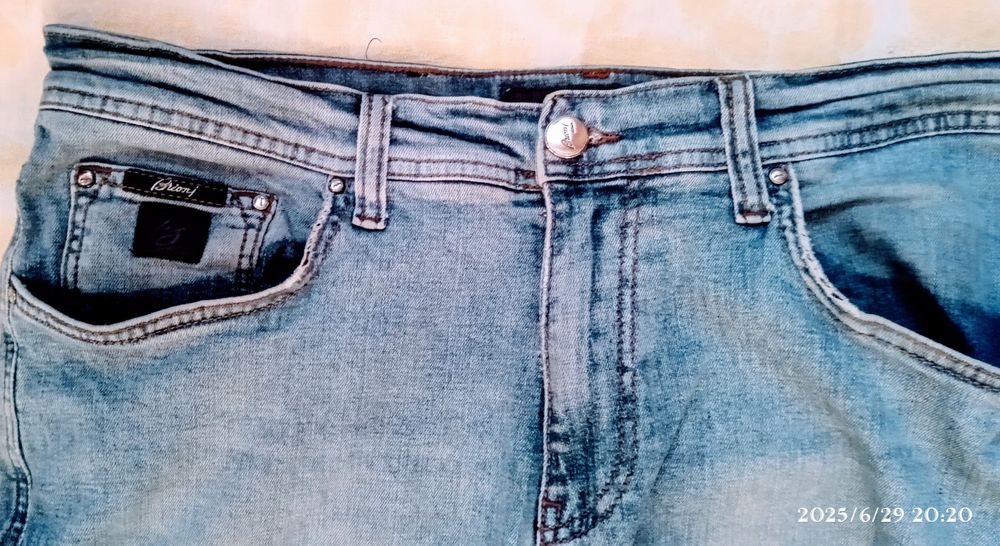 Чоловічі джинси відомого бренду Brioni в ідеальному стані