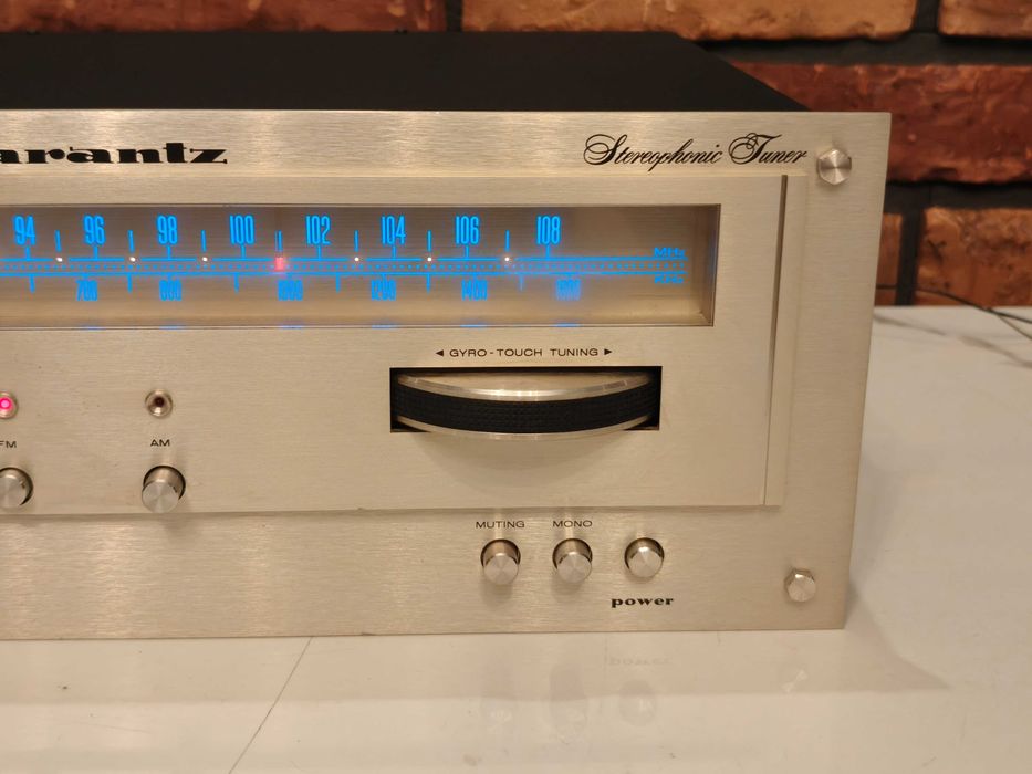 MARANTZ 2110 ! Kultowy tuner ! Stroi , gra / do naprawy