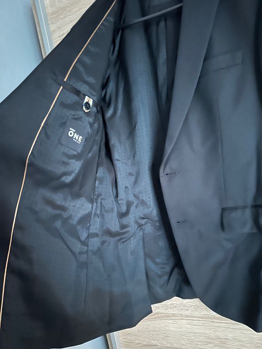 Garnitur ślubny Hugo Boss (czarny)