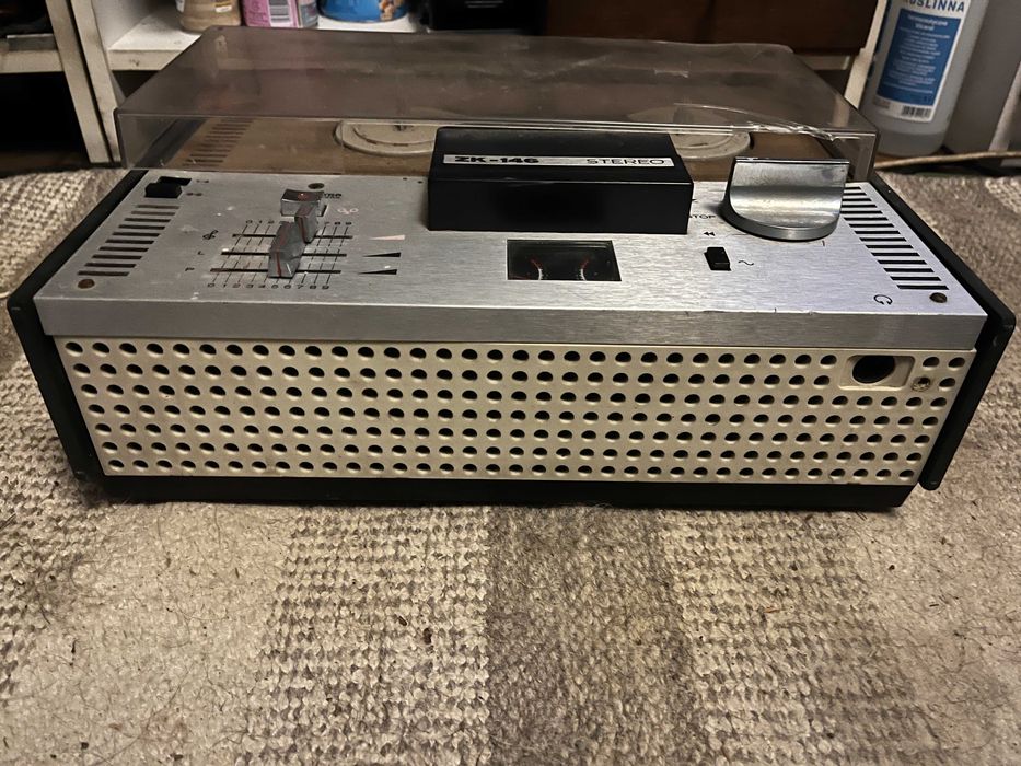 Magnetofon szpulowy Unitra ZK146