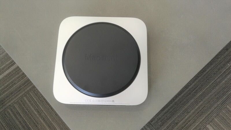 Mac Mini M1 Late 2020, com 256 Gb SSD  8 Gb  Particular