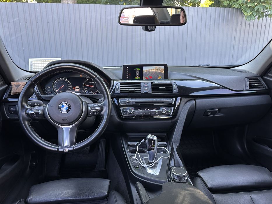 Продам BMW F30 2016