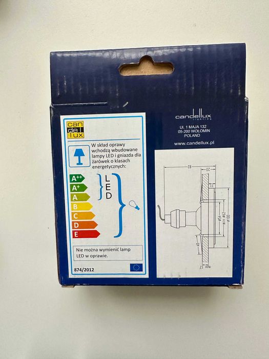 Oprawy stropowe okrągłe 6 sztuk   + żarówki led 6 sztuk (nowe)