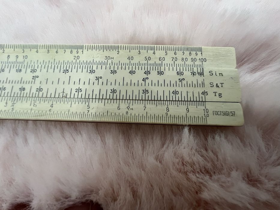 Лінійка логарифмічна