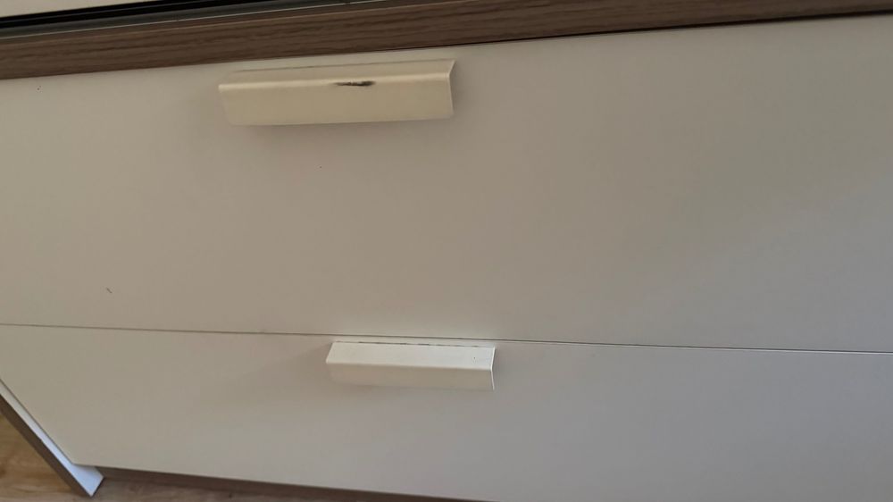 OFERTA- Roupeiro branco IKEA