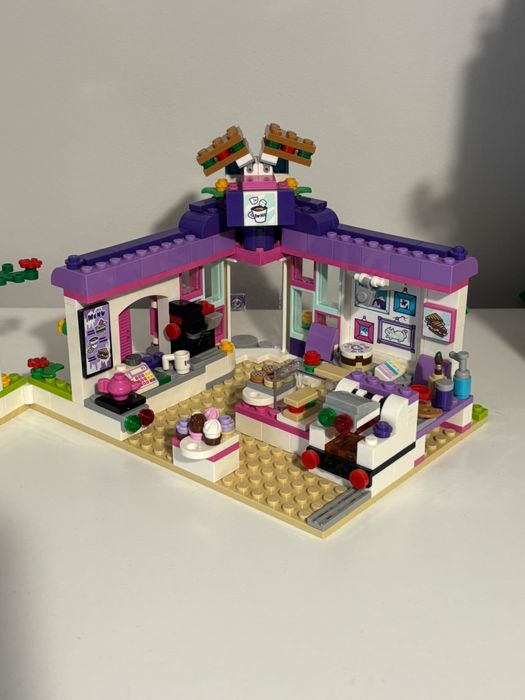 Klocki LEGO 41336 Artystyczna Kawiarnia Emmy