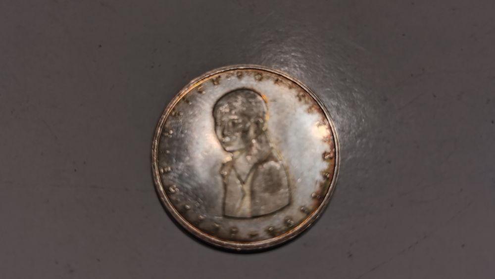 3 srebrne monety