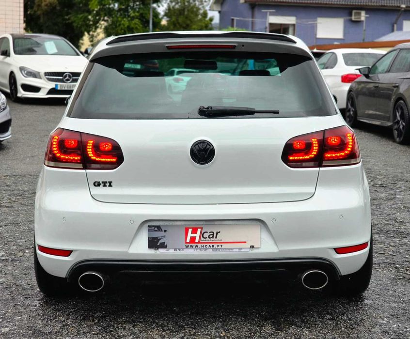 VOLKSWAGEN GOLF VI GTI 2.0TSI 211CV "EDIÇÃO ADIDAS"