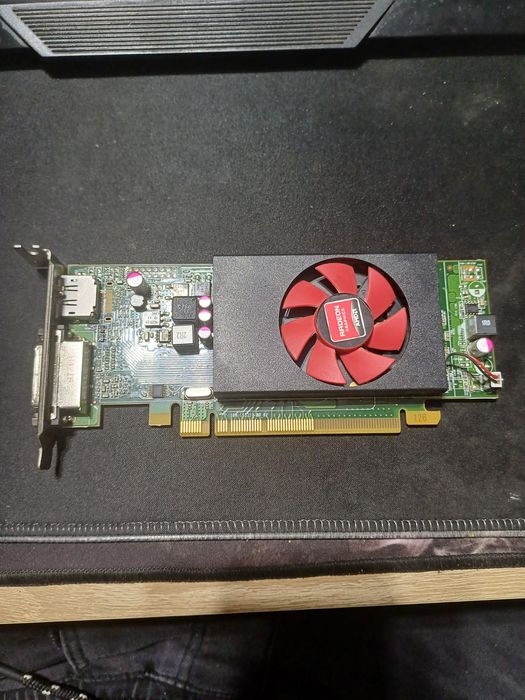 GPU Radeon C553 1GB