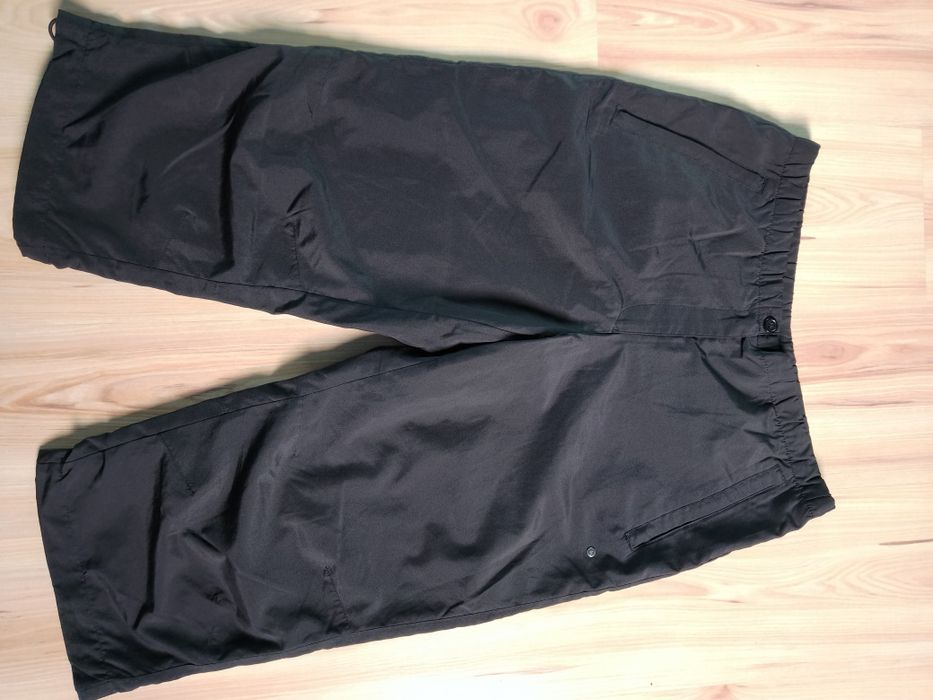 Etirel sportowe spodenki za kolano z podszewką siatkowej