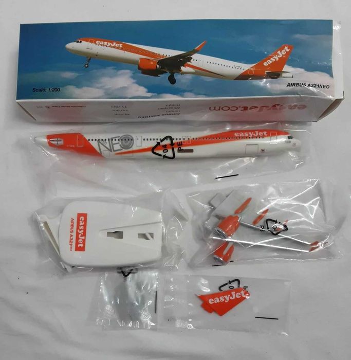 Avião de coleção EASYJET Airbus 321 Neo