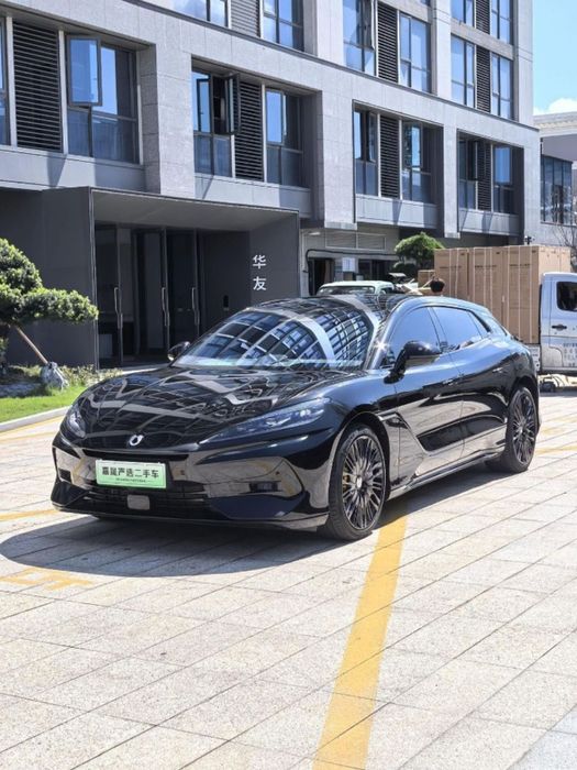 Denza Z9 GT Ultra Auto Punkt
