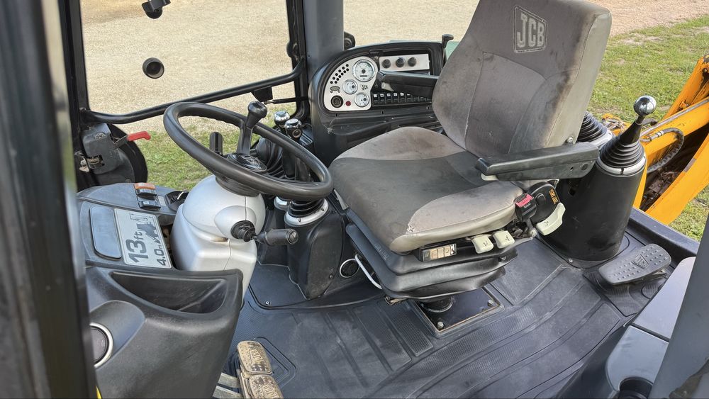 Jcb 3 cx klima koparko ladowarka cat jcb