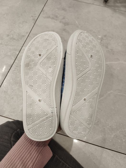 Kapcie dla dziewczynki