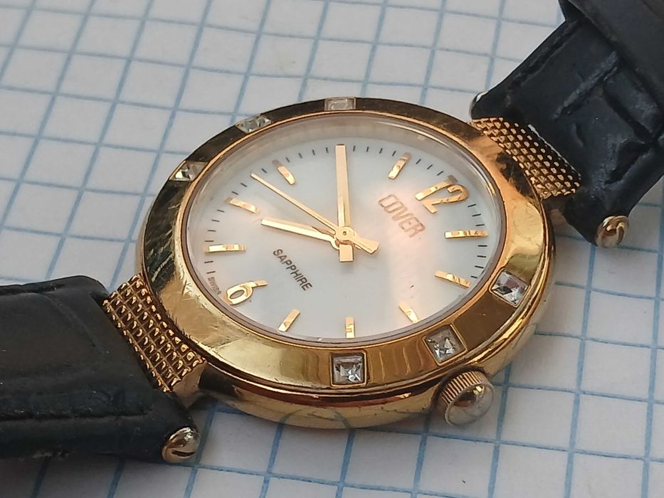 Продам редкие швейцарские женские часы Cover Swarovski Swiss Made