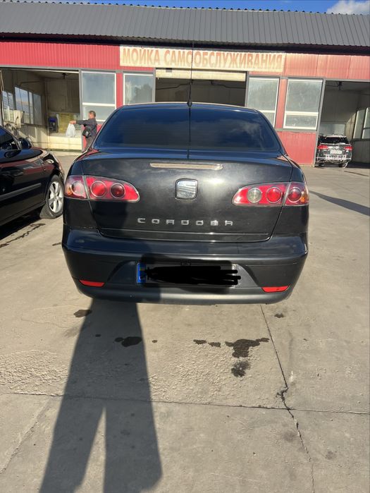 Продам машину Seat (Cordoba) 2литра газ-бензин