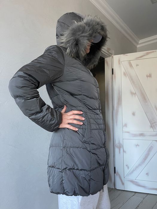 Пуховик Bomboogie Италия р М с капюшоном нат. пух. Цена снижена.