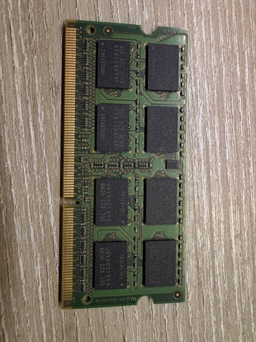 Оперативна памʼять DDR3 4GB 1066 MHz SO-DIMM