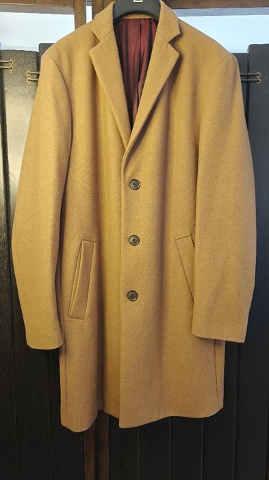 Осеннее пальто "Angelo Litrico"