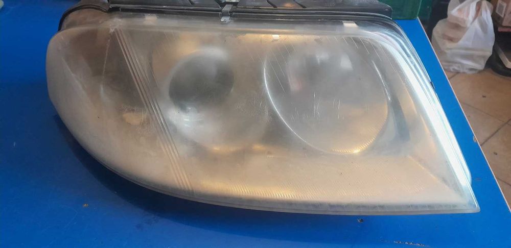Lampa przednia lewa prawa przód prawy lewy Vw Passat B5 FL europa