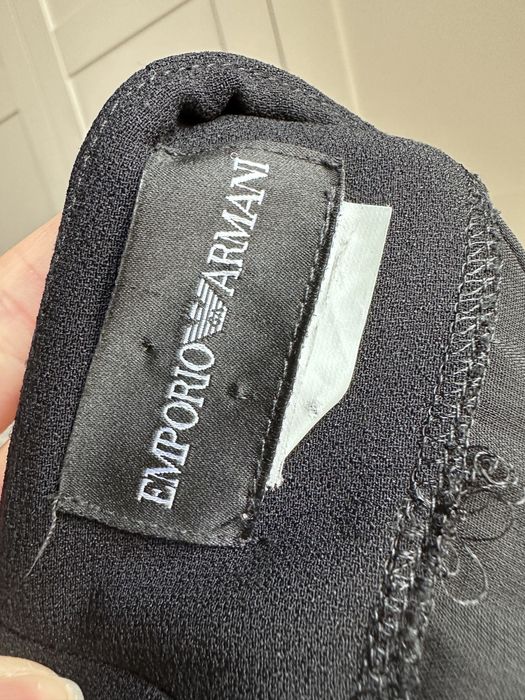 Czarna elegancka spódnica Emporio Armani