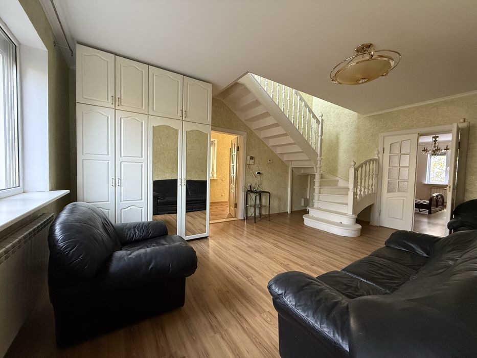 Під Києвом!с.Крюківщина/Продаж Будинку-414м2/12соток/без Комісії