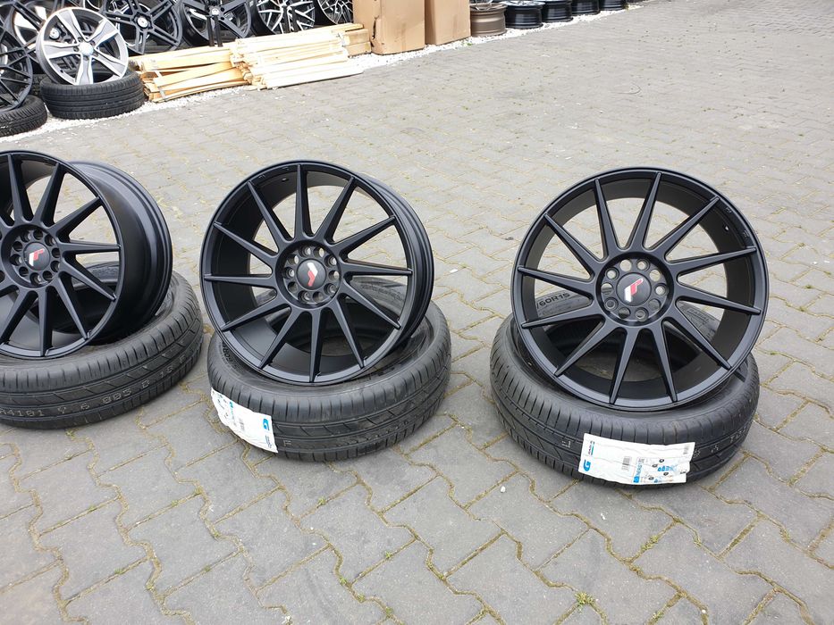 Felgi aluminiowe Japan Racing JR22 18" 5x108 7,5j et40 Ford Volvo itp.