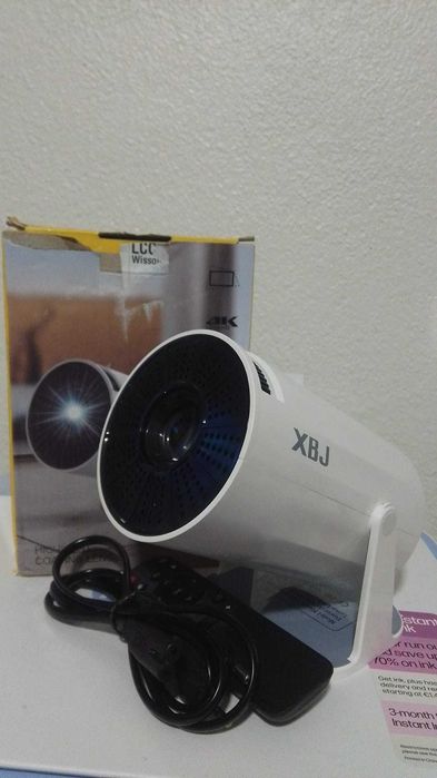 Projetor X8 Max Wi-Fi + Bluetooth NOVO | Espelhamento + HDMI