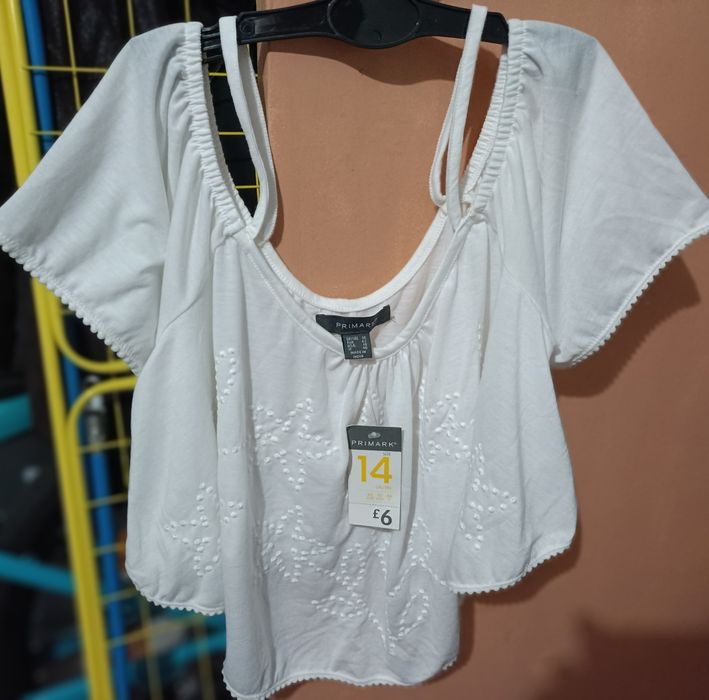 Жіноча майка нова