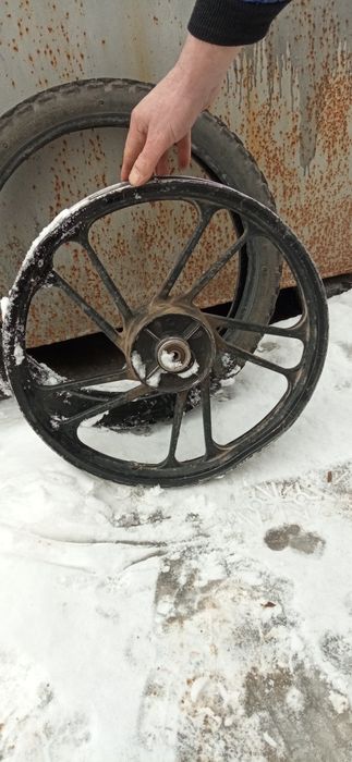 Продам задній диск на альфу, дельту, ціна договірна