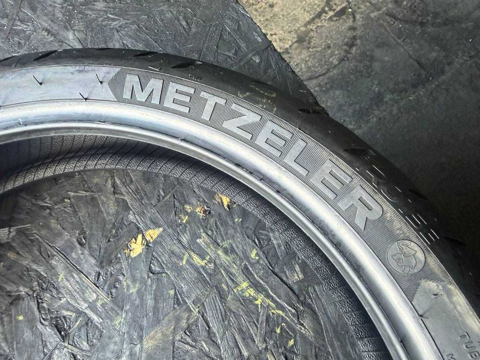 Мото шини б/в 120/70 R17 Metzeler Roadtec 01 SE (3555М)